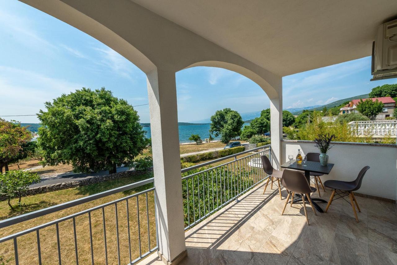 Apartmani Dupor Gornji Karin Exterior foto