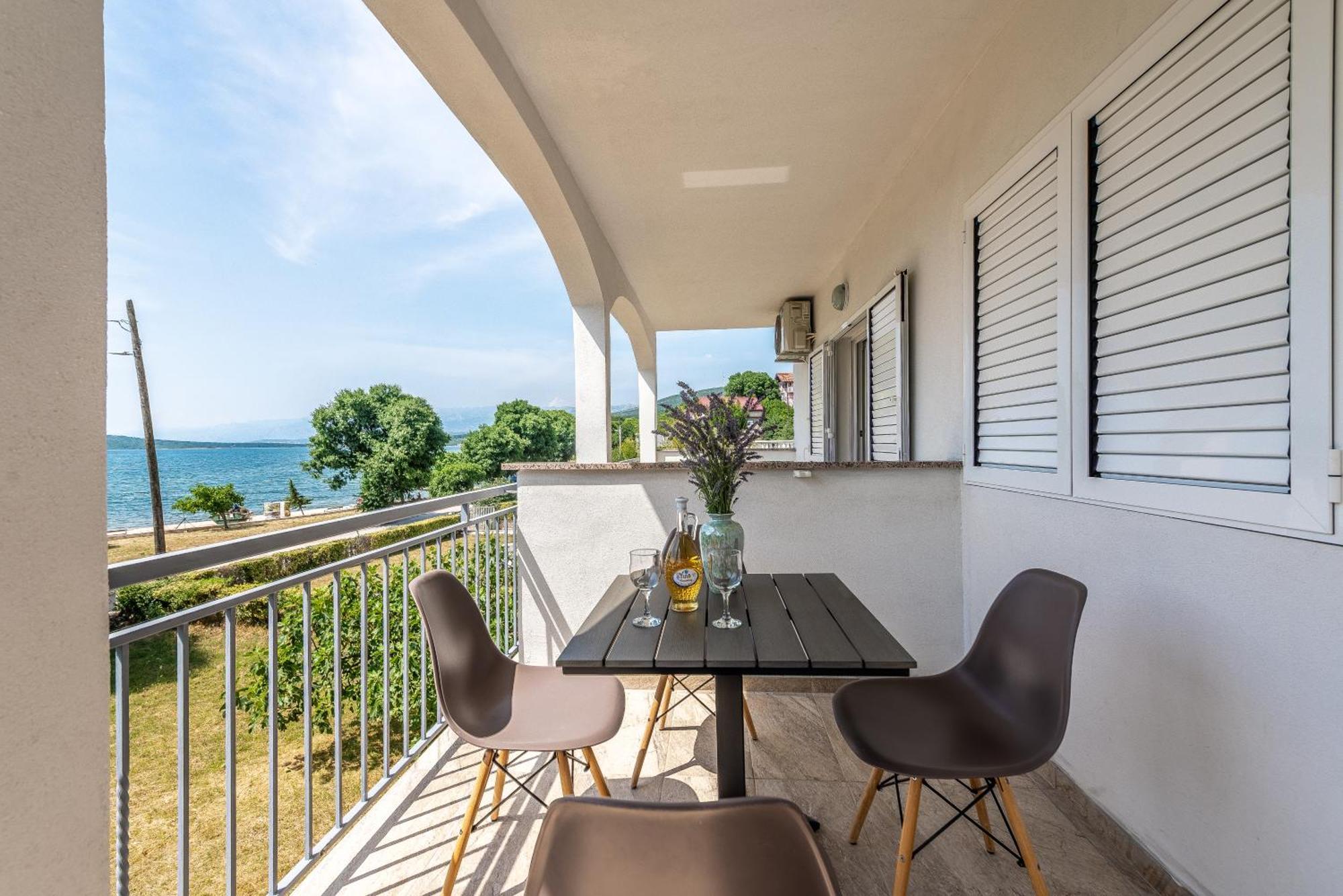 Apartmani Dupor Gornji Karin Exterior foto